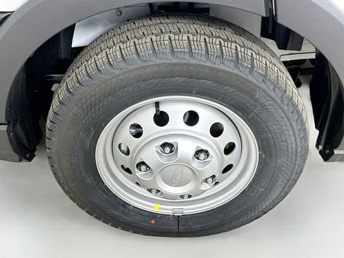 New 2026 Ford Transit 250 148 Medium Roof Extended AWD image 27