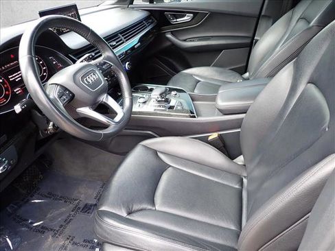 Used 2019 Audi Q7 3.0T Premium Plus AWD/4WD image 13