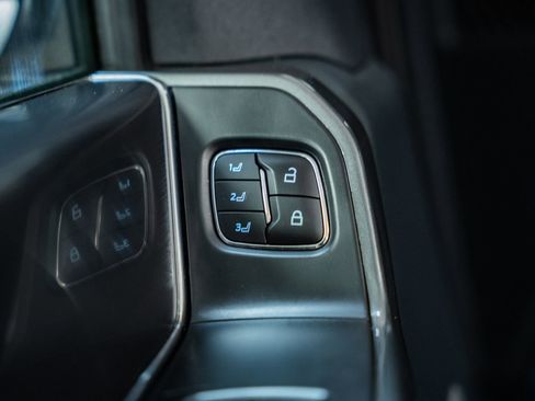 Used 2023 Ford F150 Lariat w/ Equipment Group 502A High image 49