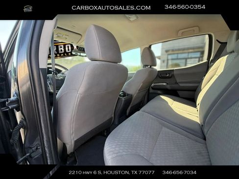 Used 2022 Toyota Tacoma SR5 image 18