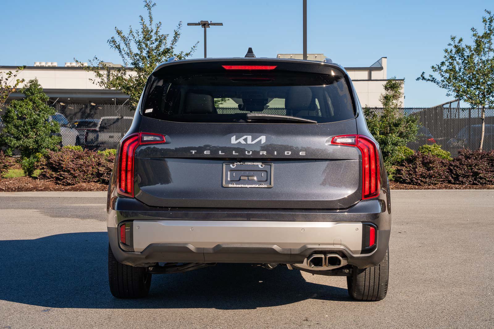 Used 2025 Kia Telluride S FWD image 8