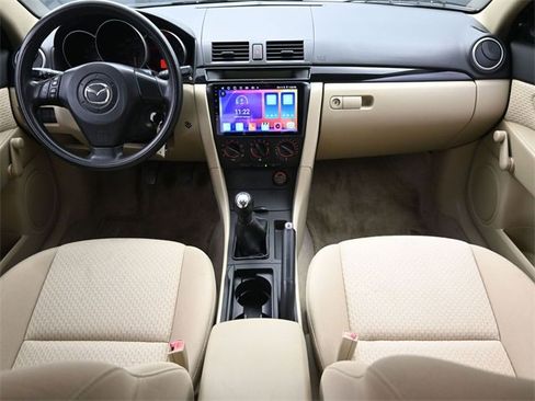 Used 2004 MAZDA MAZDA3 I image 19