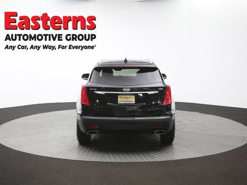 Used 2018 Cadillac XT5 Luxury w/ Driver Awareness Package AWD/4WD image 39