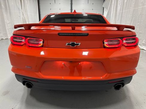 Used 2021 Chevrolet Camaro SS RWD image 6