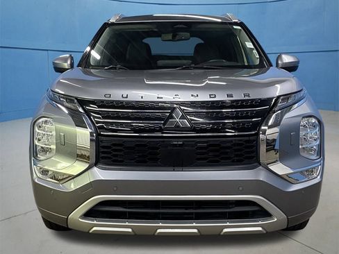 Used 2023 Mitsubishi Outlander SEL image 4