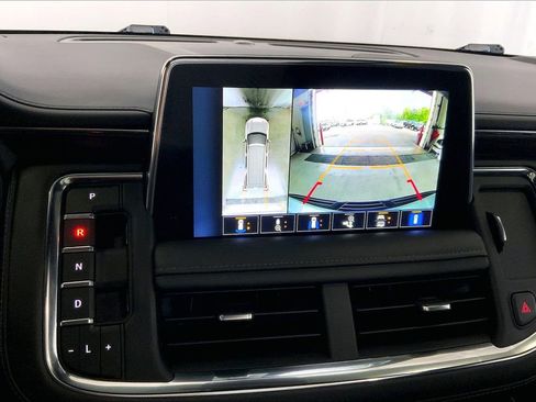 Used 2023 Chevrolet Tahoe LT w/ LT Signature Package RWD image 24