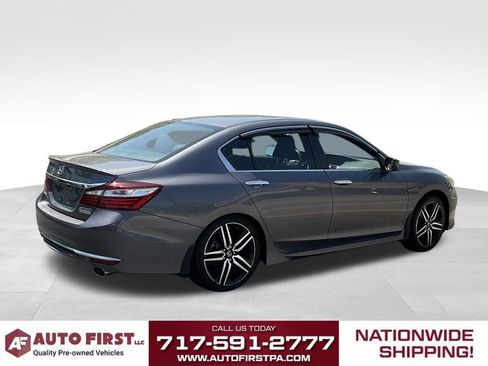 Used 2017 Honda Accord Sport Special Edition image 3