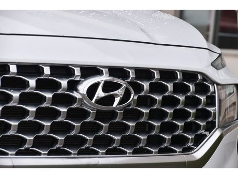 Used 2021 Hyundai Santa Fe SEL w/ Convenience + Premium Package image 10