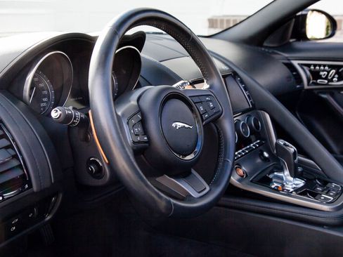 Used 2015 Jaguar F-TYPE S image 23