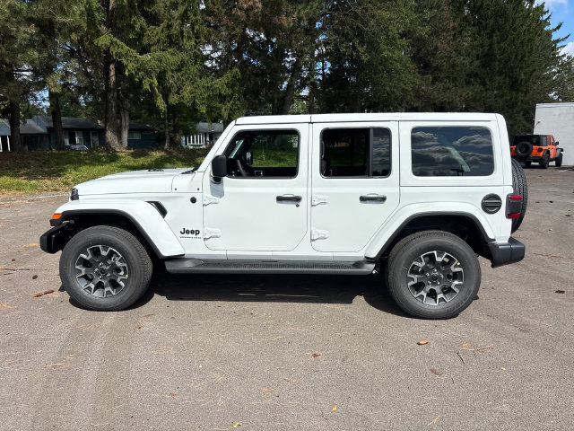 New 2027 Jeep Wrangler Unlimited Sahara AWD/4WD image 3