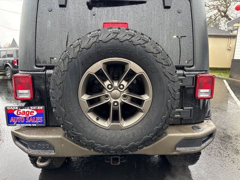 Used 2017 Jeep Wrangler 75th Anniversary image 4