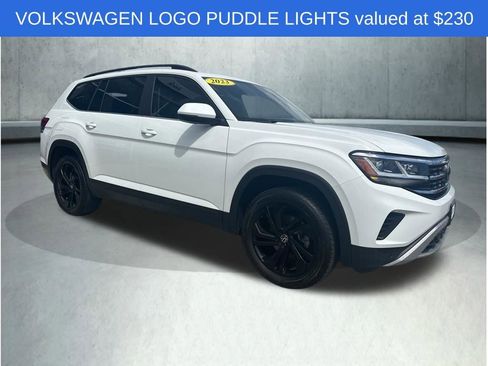 Used 2023 Volkswagen Atlas SE w/ Panoramic Sunroof Package AWD/4WD image 9