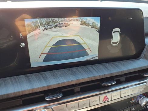Used 2025 Kia Telluride EX image 27