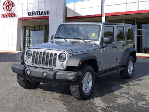 Used 2016 Jeep Wrangler Unlimited Sport w/ Quick Order Package 24S AWD/4WD image 4