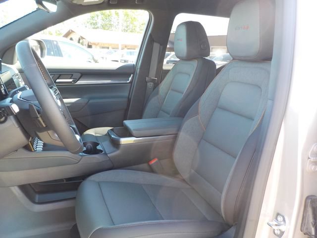 New 2026 GMC Terrain AT4 w/ Technology Package II AWD/4WD image 12