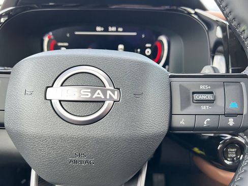 New 2026 Nissan Pathfinder Platinum image 12