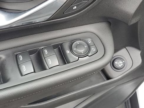 Certified 2023 GMC Terrain SLT AWD/4WD image 17