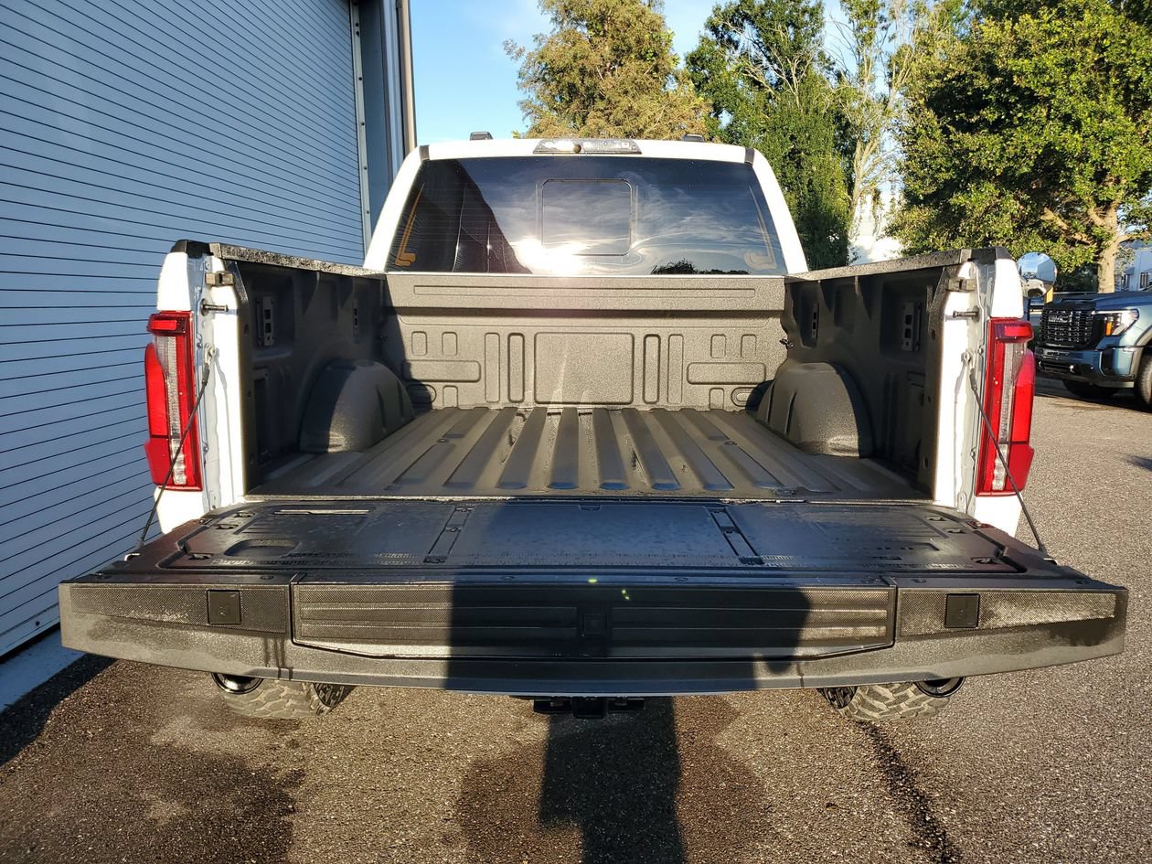 Used 2026 Ford F150 Raptor w/ Equipment Group 803A Raptor R AWD/4WD image 9