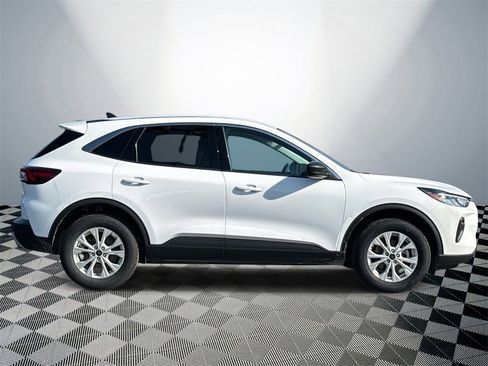 Used 2024 Ford Escape Active w/ Tech Pack #1 image 4