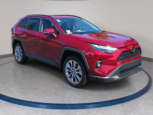 Certified 2024 Toyota RAV4 XLE Premium AWD/4WD image 3