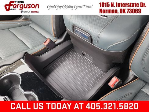 New 2026 GMC Yukon AT4 w/ AT4 Premium Plus Package AWD/4WD image 38