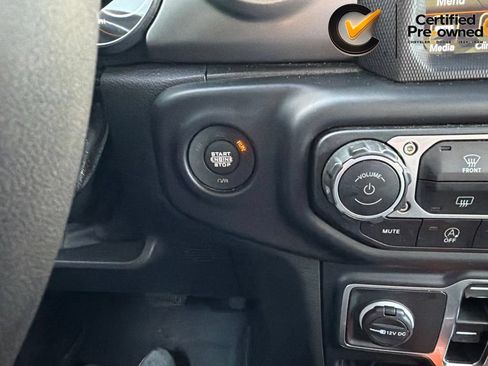 Certified 2023 Jeep Gladiator Sport AWD/4WD image 75