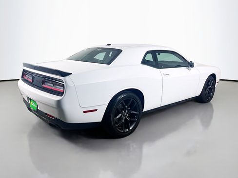 Used 2022 Dodge Challenger SXT w/ Blacktop Package image 10