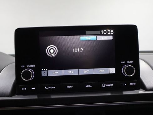 Used 2023 Honda Pilot Sport image 26