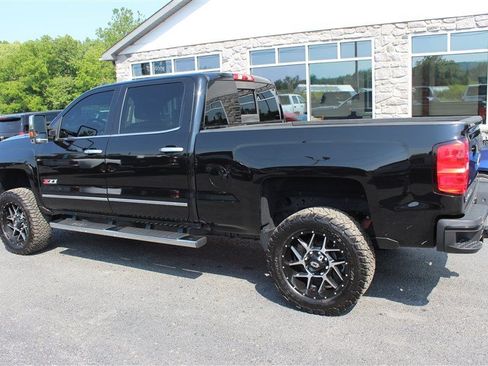 Used 2016 Chevrolet Silverado 2500 LTZ w/ Duramax Plus Package AWD/4WD image 4