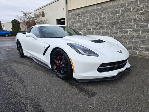 Used 2019 Chevrolet Corvette Stingray Coupe w/ Battery Protection Package image 11
