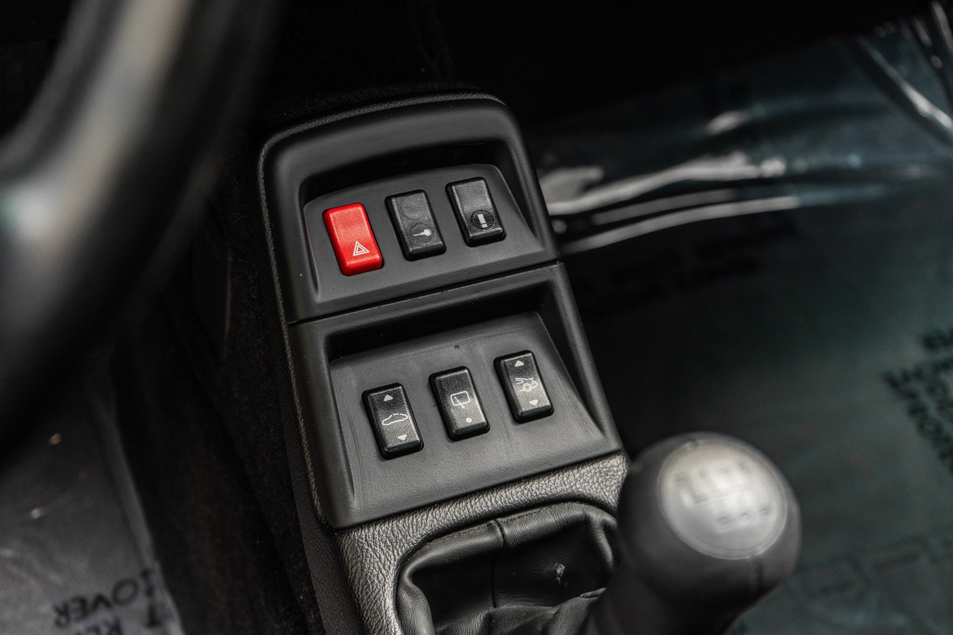 Used 1998 Porsche 911 Carrera 4S AWD/4WD image 29