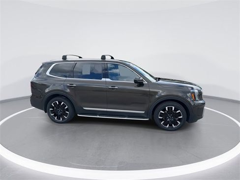Used 2023 Kia Telluride SX Prestige image 8