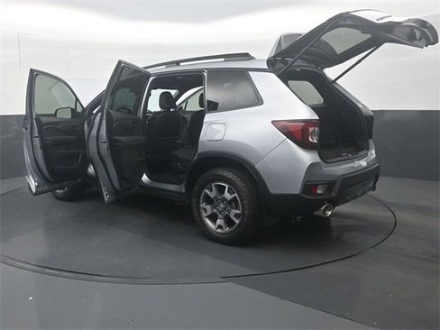 Certified 2023 Honda Passport TrailSport image 38