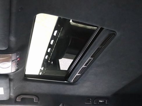 Used 2022 Mercedes-Benz G 550 image 10