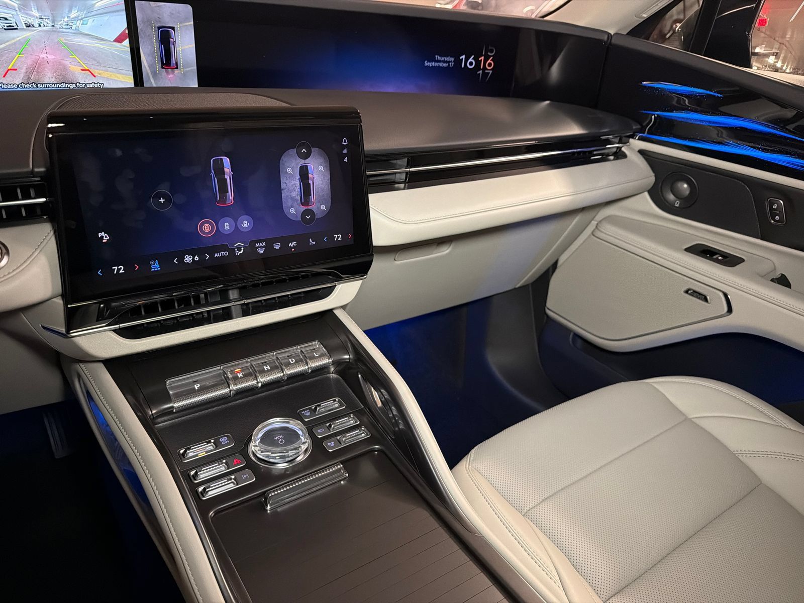 New 2026 Lincoln Nautilus Premier w/ Equipment Group 102A AWD/4WD image 26