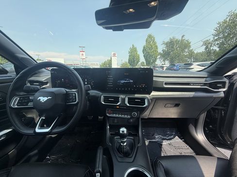 Used 2024 Ford Mustang GT Premium w/ GT Performance Package image 20