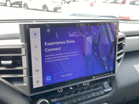 Used 2024 Toyota Tundra Limited image 8