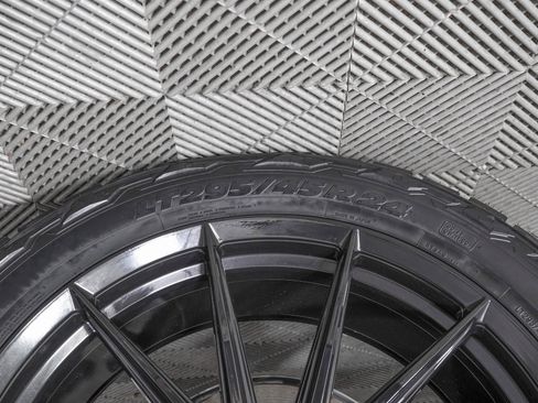 Used 2025 Cadillac Escalade ESV V w/ LPO, ONYX Package image 40