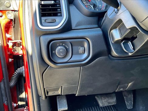 New 2026 RAM 2500 Lone Star AWD/4WD image 20