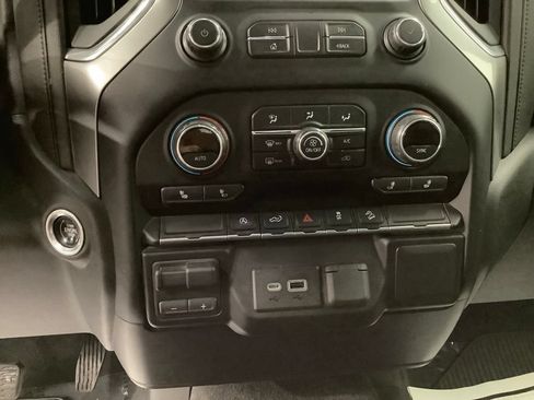 Used 2019 Chevrolet Silverado 1500 LT w/ All-Star Edition AWD/4WD image 21