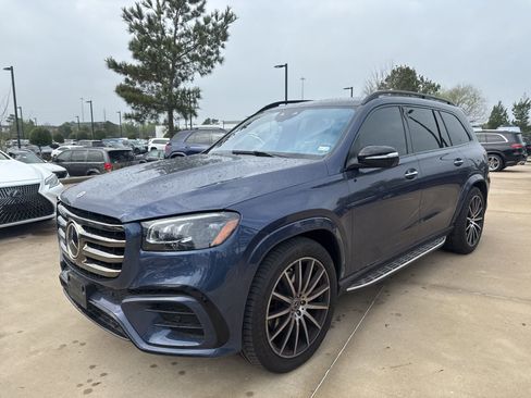 Certified 2024 Mercedes-Benz GLS 450 4MATIC image 8