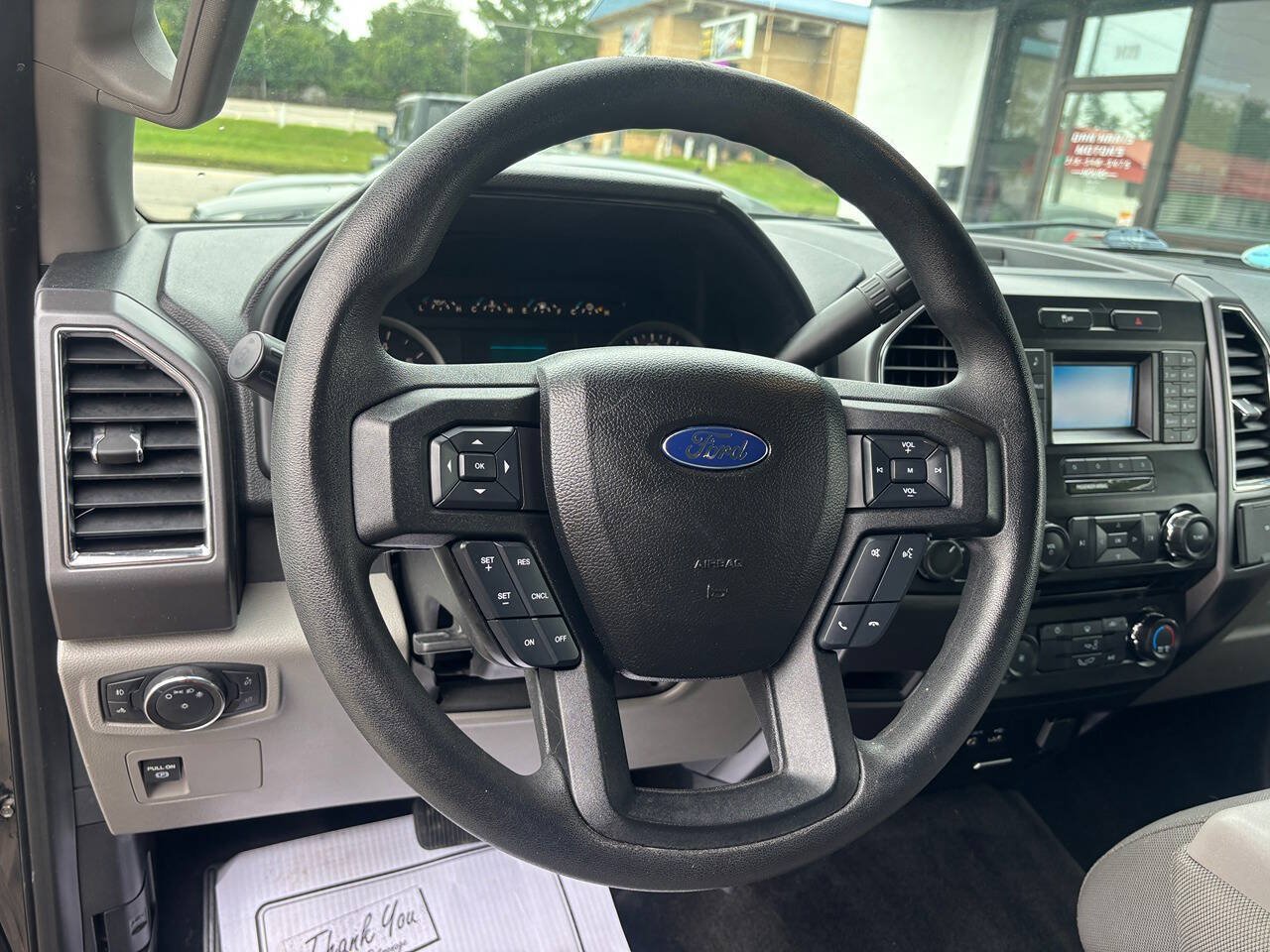 Used 2015 Ford F150 XLT AWD/4WD image 19