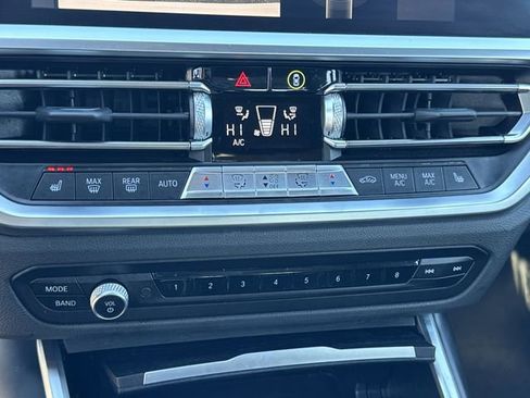 Used 2021 BMW 330i Sedan w/ Convenience Package image 15