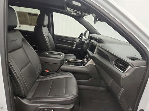 Used 2023 GMC Yukon Denali w/ Max Trailering Package image 44