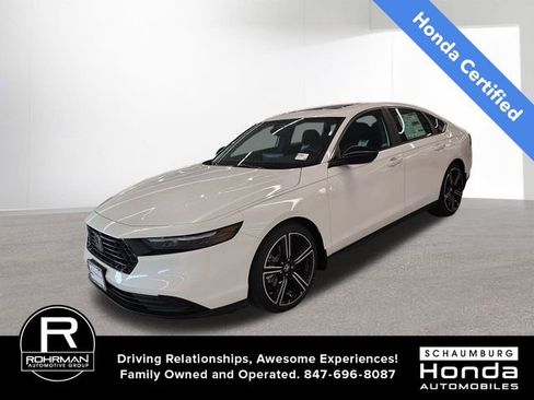 Used 2025 Honda Accord Sport image 1