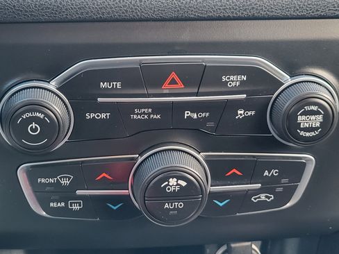 Used 2018 Dodge Charger GT w/ Navigation & Travel Group image 23