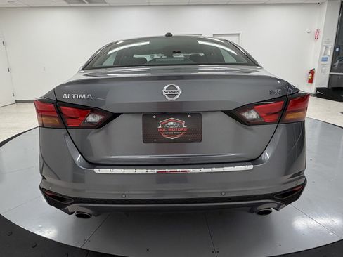 Used 2022 Nissan Altima 2.5 SR image 6