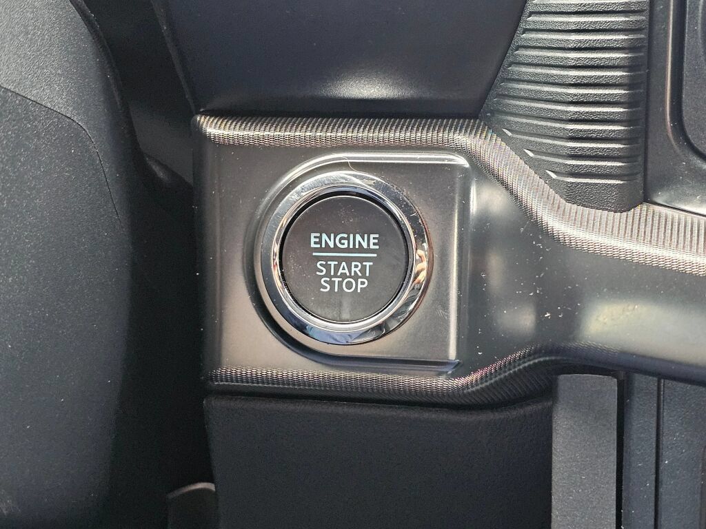 Used 2024 Ford F150 Lariat w/ Equipment Group 502A High AWD/4WD image 30