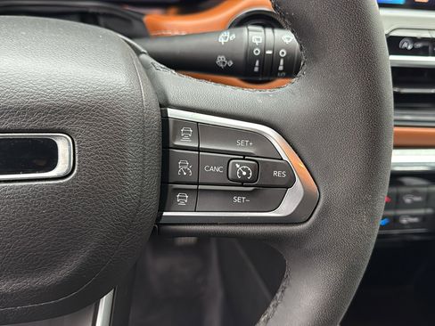 Certified 2024 Jeep Compass Limited w/ Elite Group image 17