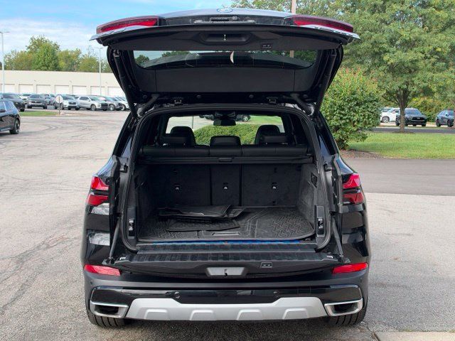 Used 2026 BMW X5 xDrive50e AWD/4WD image 31